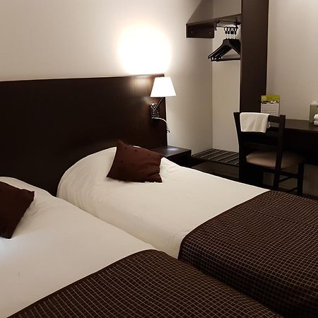 Nevers Hotel Екстер'єр фото