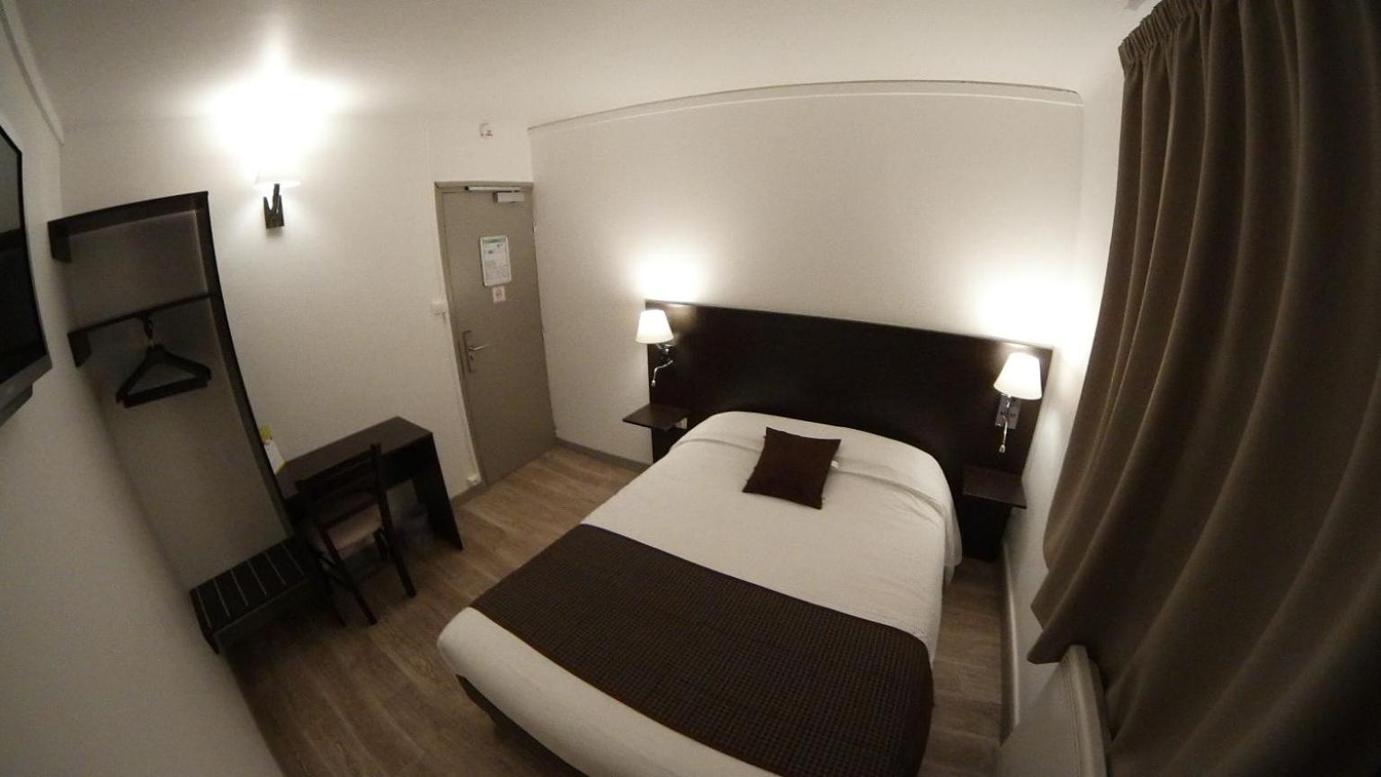 Nevers Hotel Екстер'єр фото